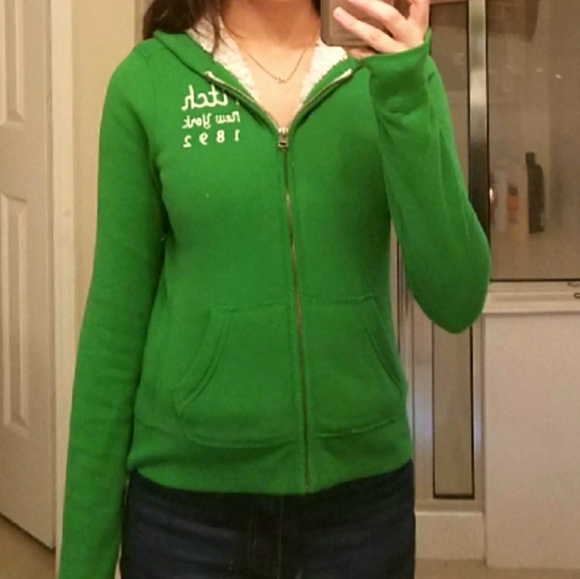 Abercrombie and Fitch green zipper warm sweater - Picture 4 of 4